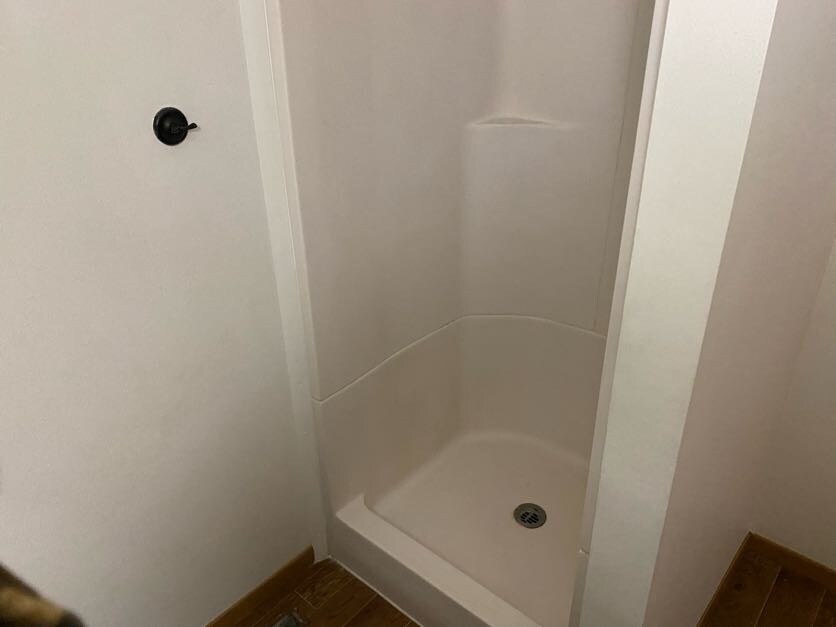 Building Photo - 106 5th Ave S