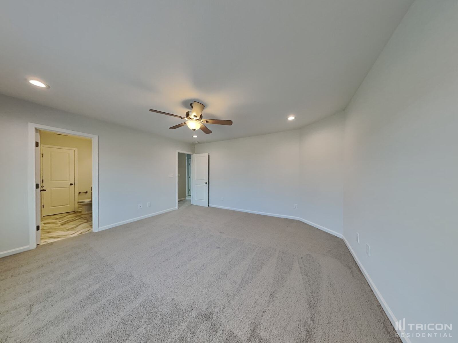 Building Photo - 258 Sturgeon St