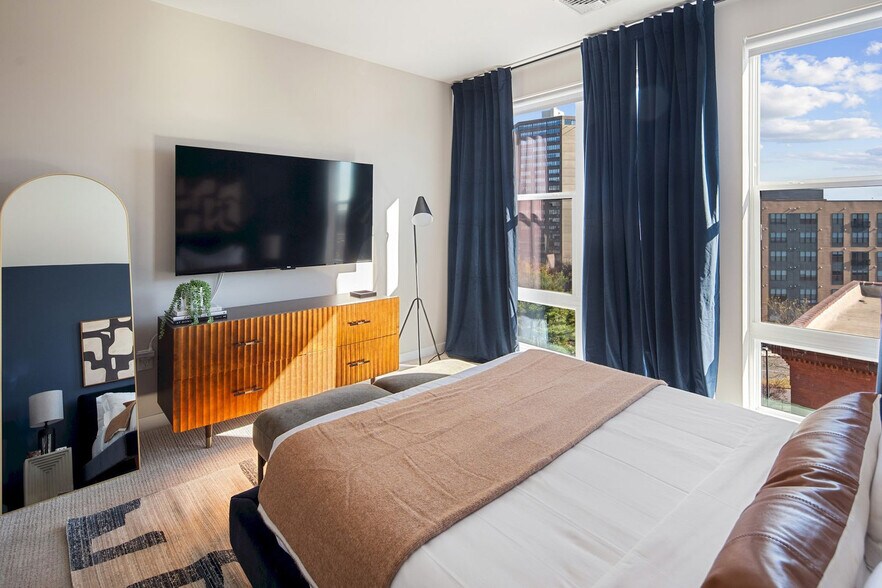 Building Photo - 188 Lafayette St