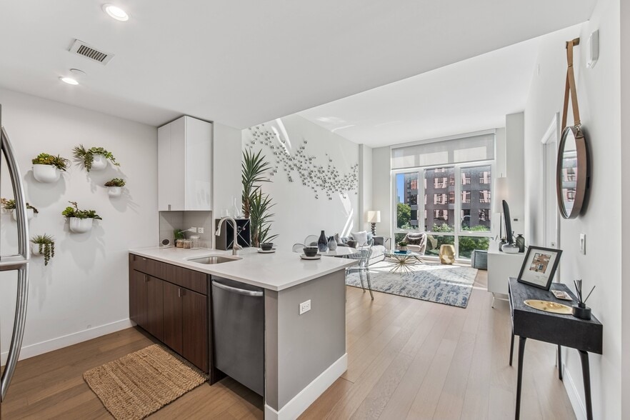 Primary Photo - Continuum