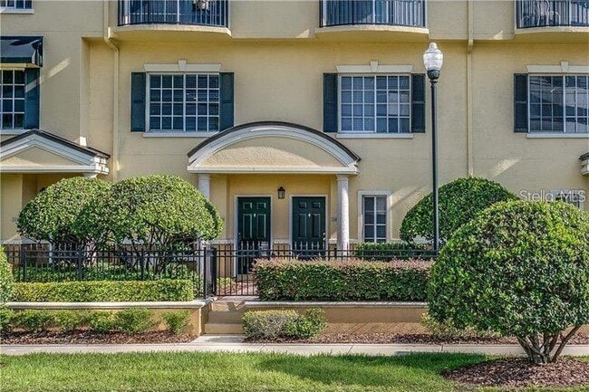 Building Photo - 5238 W Kennedy Blvd