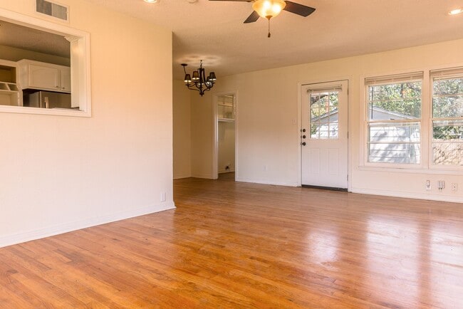 Building Photo - 3128 38th St