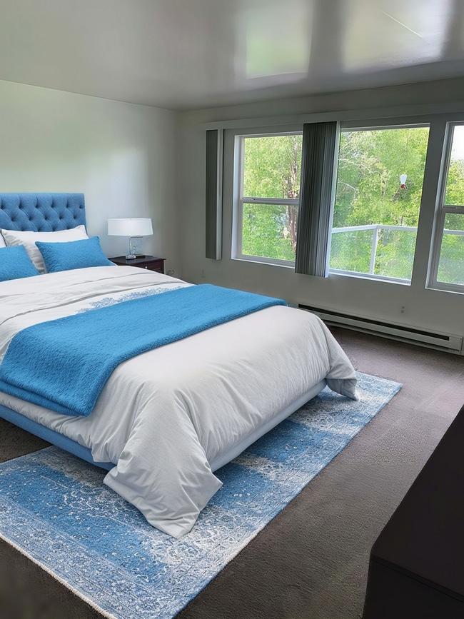 Building Photo - One Bedroom on Front Street - Walking dist...