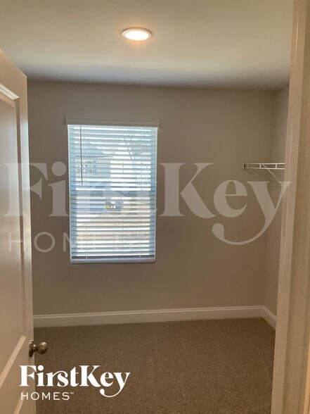 Building Photo - 5415 Cobblestone Glen Dr