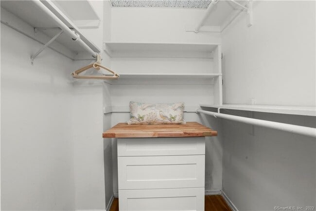 Building Photo - 245 Unquowa Rd