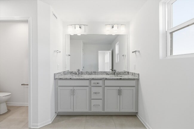 Building Photo - 5604 Corgi Dr