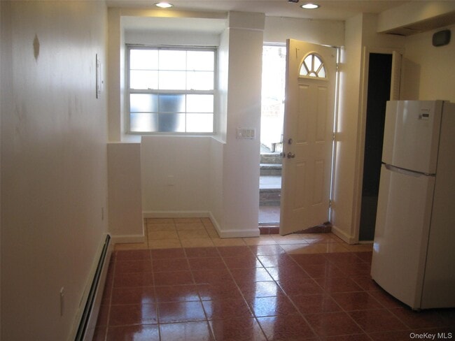 Building Photo - 46-30 Bell Blvd