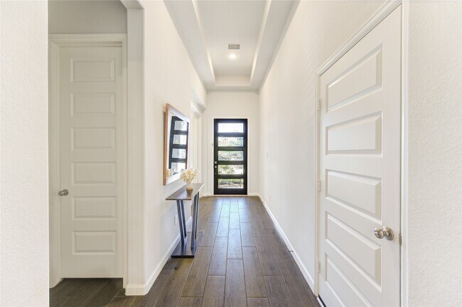 Building Photo - 6027 Painted Plains Ln