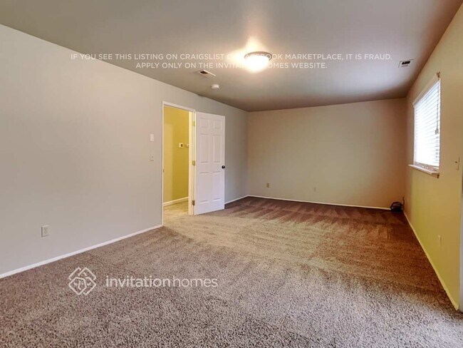 Building Photo - 5716 204th St Ct E