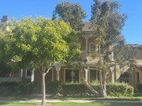 Building Photo - Charming 3-Bedroom Coastal Retreat