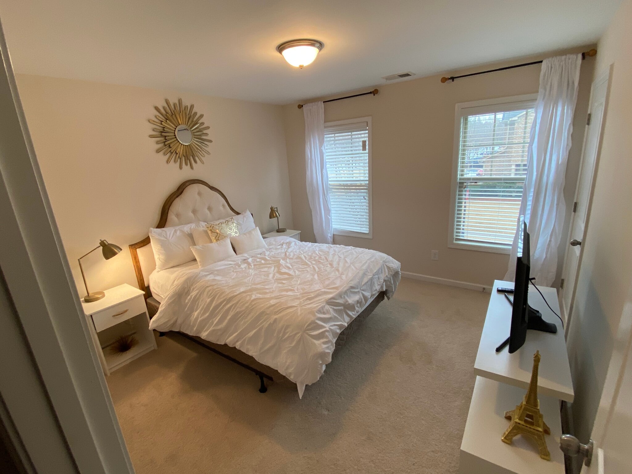 Building Photo - 1818 Caswell Pkwy