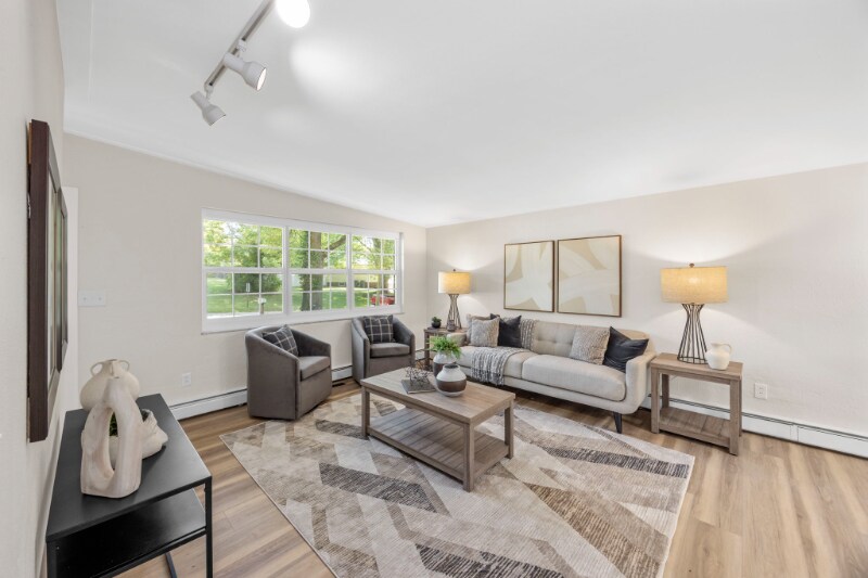 Building Photo - 57 Cheshire Dr