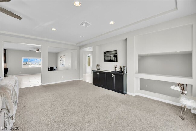 Building Photo - 9770 Hawk Crest St