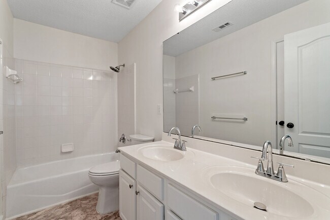 Building Photo - 2507 Dawn Ridge Ct
