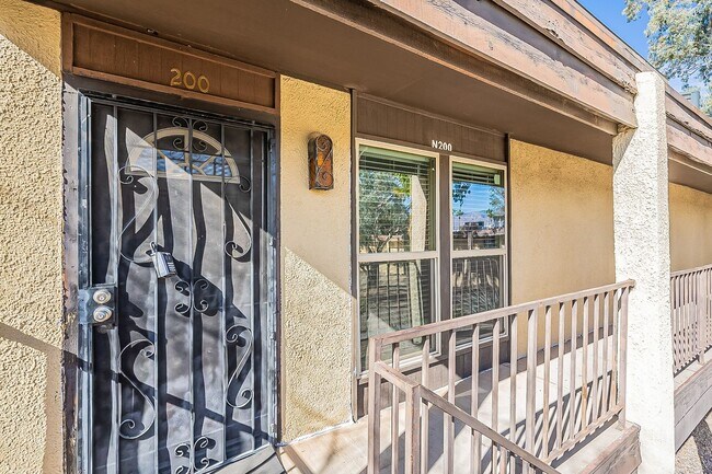 Primary Photo - 2nd floor condo in a great location