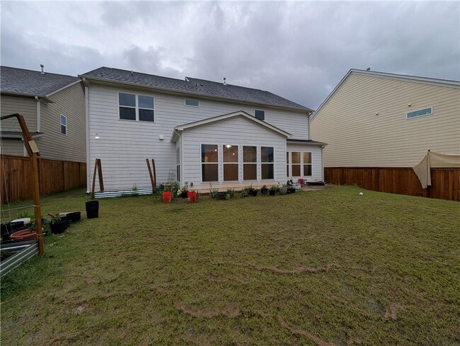 Building Photo - 406 Riverclub Rd