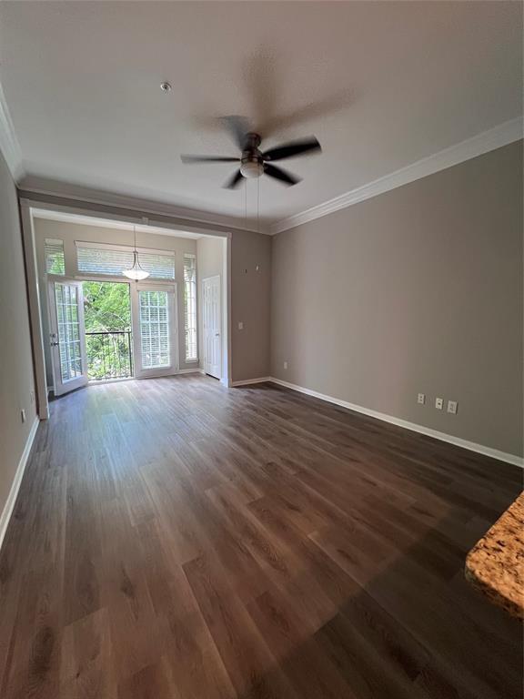 Building Photo - 5353 Memorial Dr