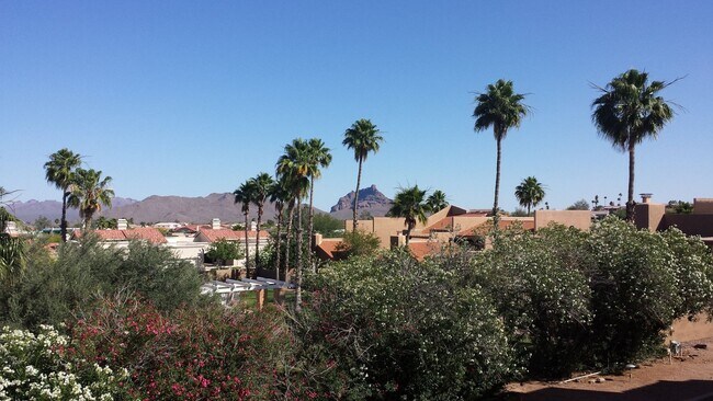 Building Photo - 16616 E Gunsight Dr