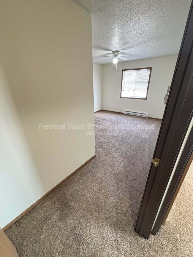 Building Photo - 455 22nd St E