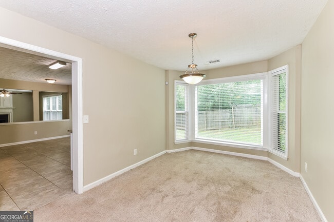 Building Photo - 3909 Wintersweet Dr