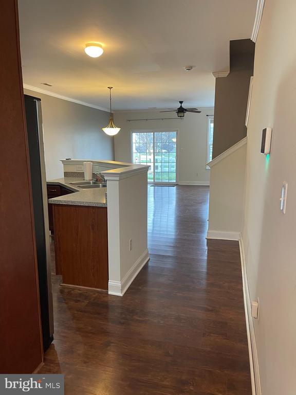 Building Photo - 231 Wilmore Dr