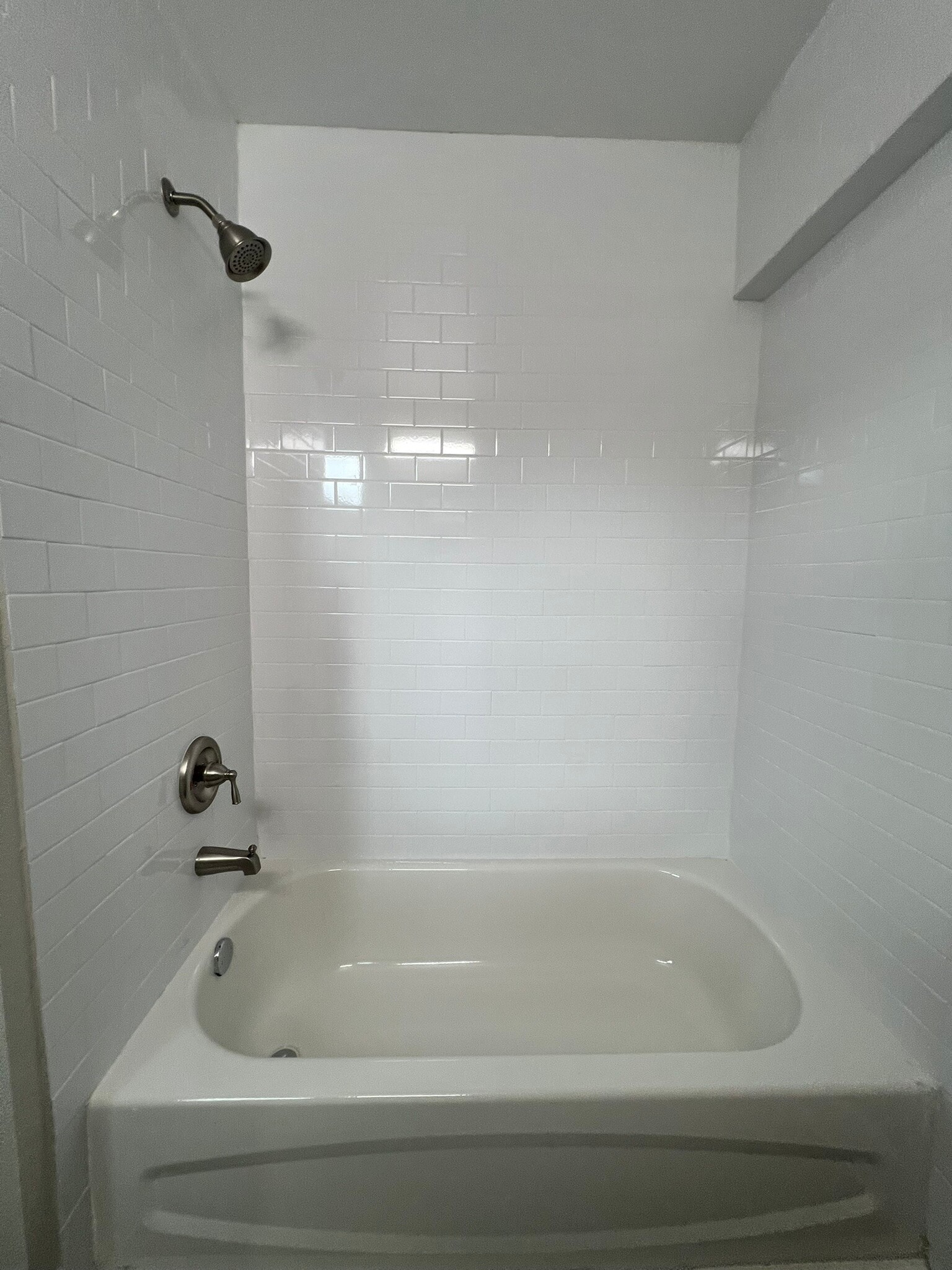 Building Photo - 3305 Red Bluff Rd