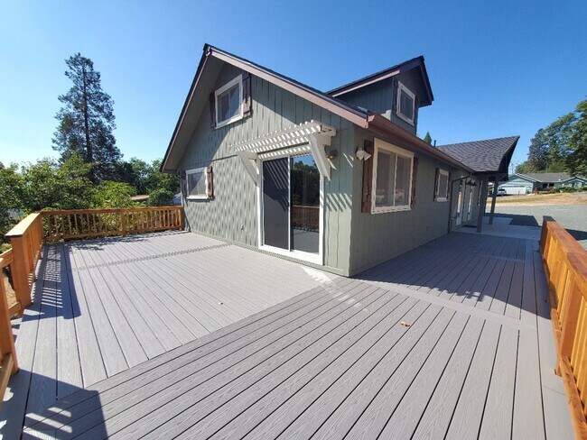 Building Photo - NC2257