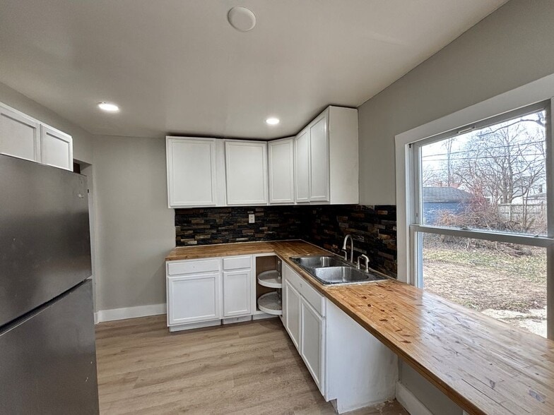 Building Photo - 20245 Archdale St