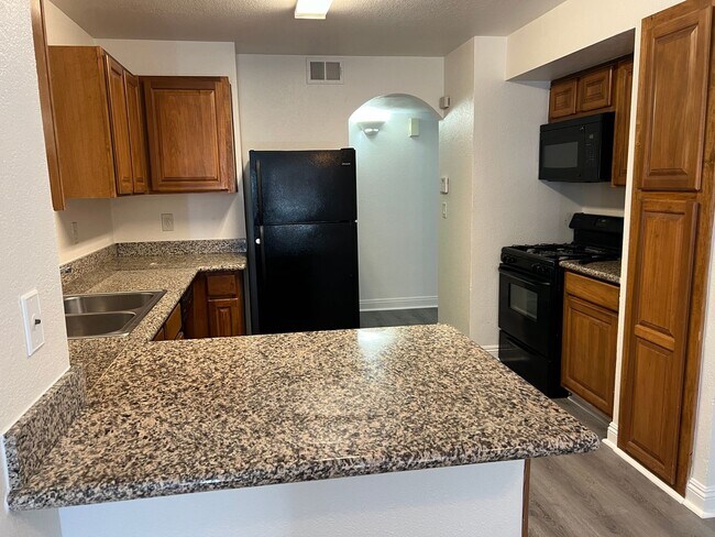 Building Photo - 6500 W Lake Mead Blvd