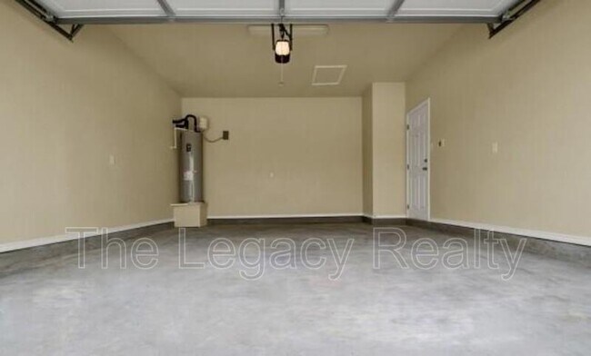 Building Photo - 337 Emma Dr