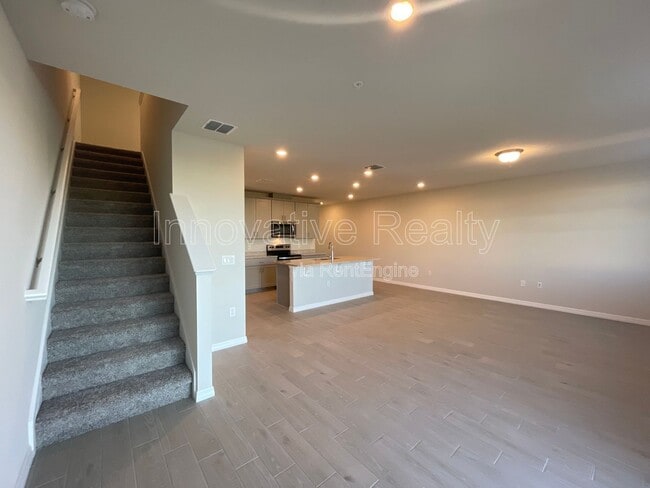 Building Photo - 2548 Sweet Viburnum Wy