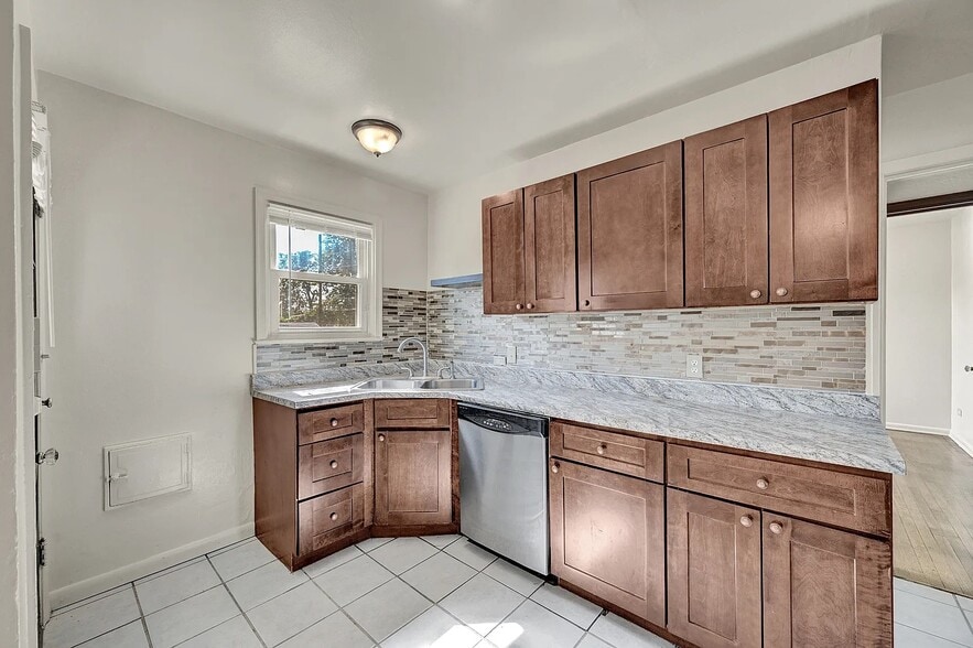 Building Photo - 3046 Bruce Randolph Ave