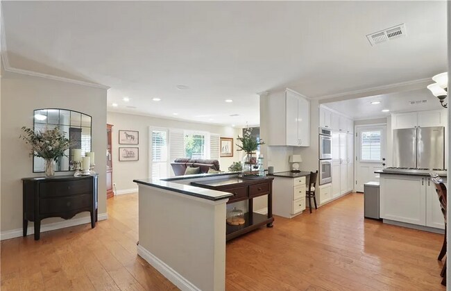 Building Photo - Huntington Beach Home with Massive Curb Appeal!