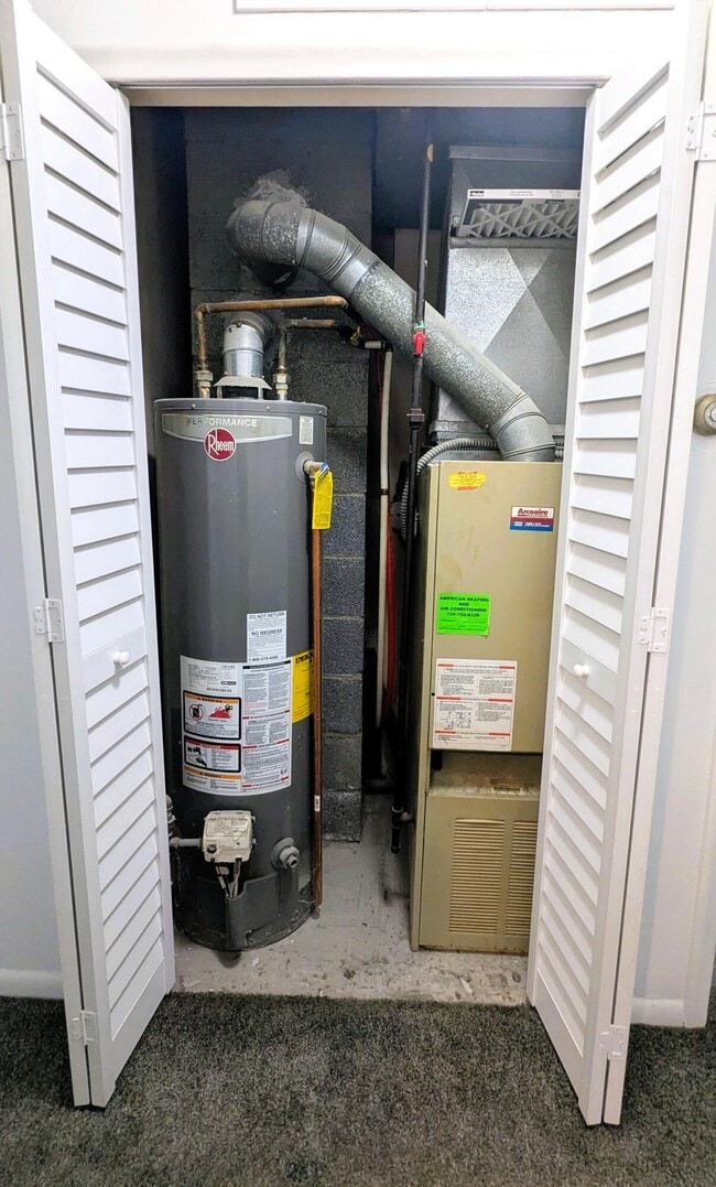 Building Photo - 30113 Hazelwood St