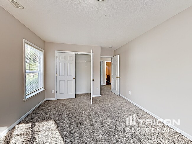 Building Photo - 1180 Crowders Woods Dr