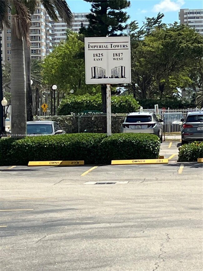 Building Photo - 1825 S Ocean Dr