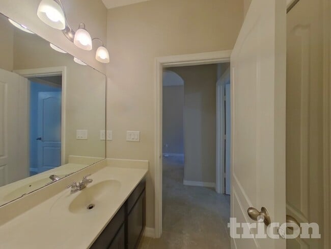 Building Photo - 119 Broad St