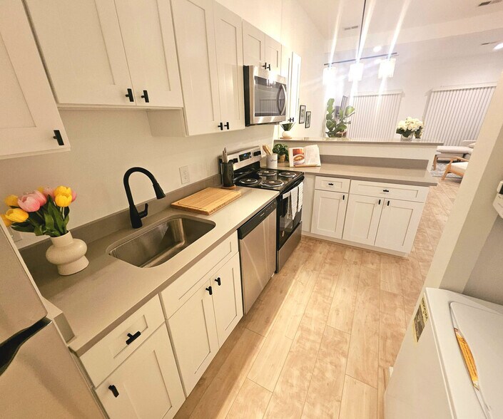 Building Photo - 2439 18th St NW