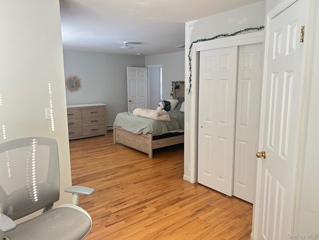 Building Photo - 23 Dalex Ct