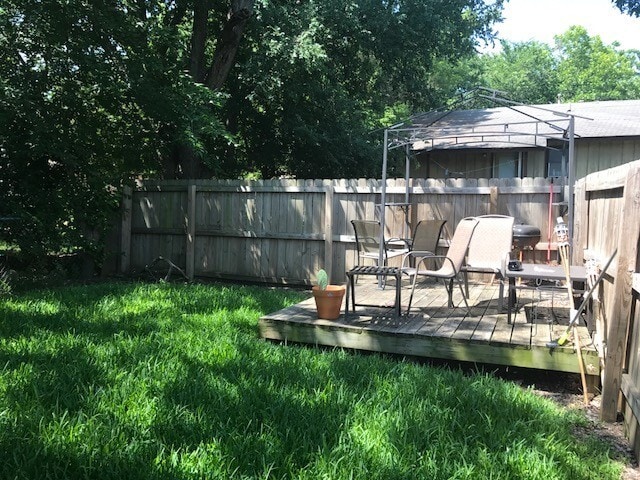 Building Photo - Adorable 2 Bed 1 Bath Home