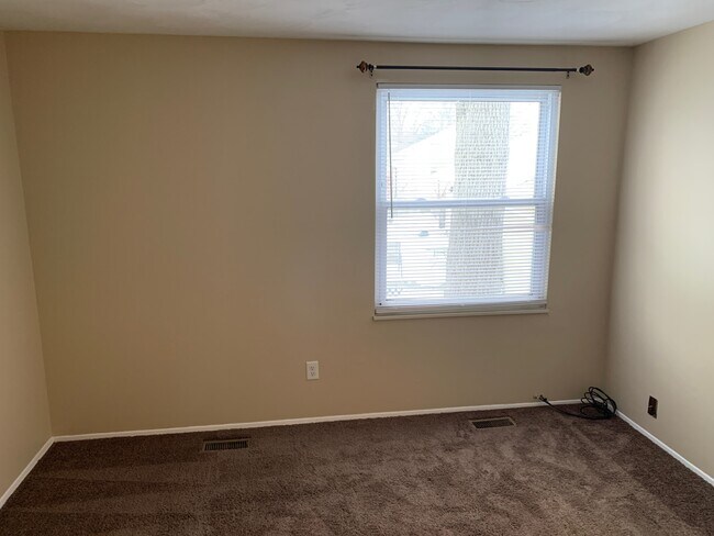 Building Photo - 229 Danesmoor Rd