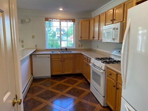 Building Photo - 8 Thrush Ln