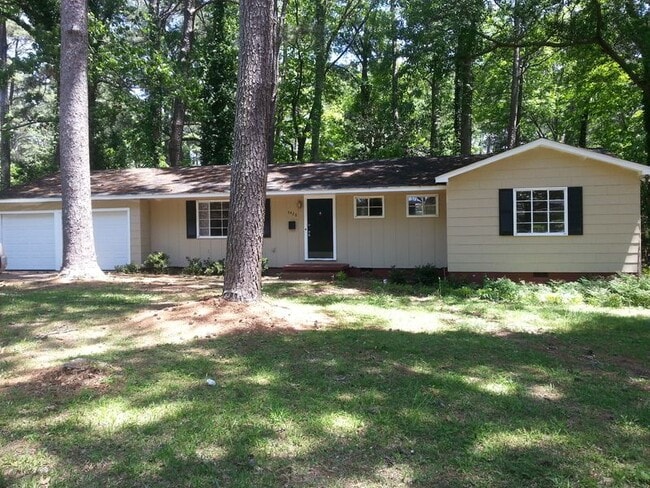 Building Photo - 5428 Wayneland Dr