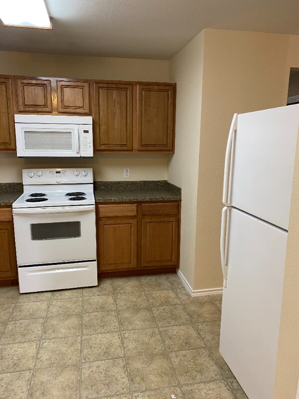 Building Photo - 108 N 6th St