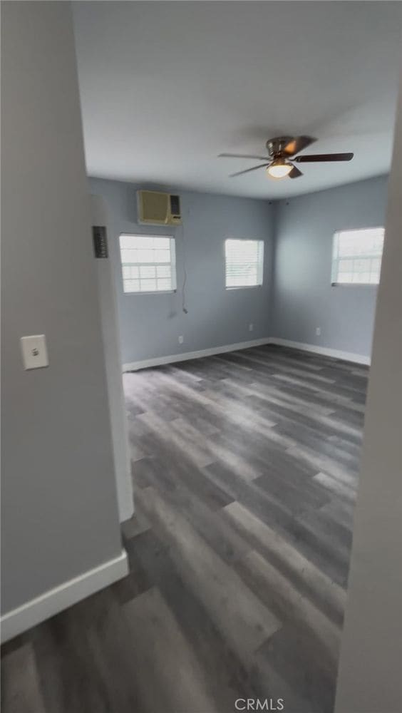 Building Photo - 1032 Normandie Ave