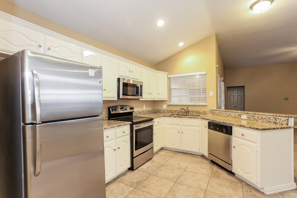 Building Photo - 700 Havencrest Dr