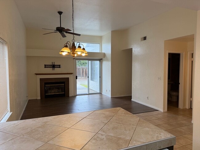 Building Photo - Pinedale