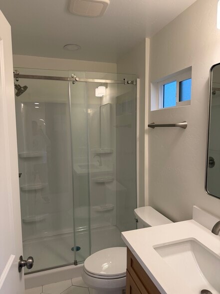 Building Photo - 10896 Worthing Ave