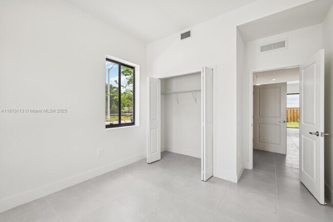 Building Photo - 18918 345th Ter