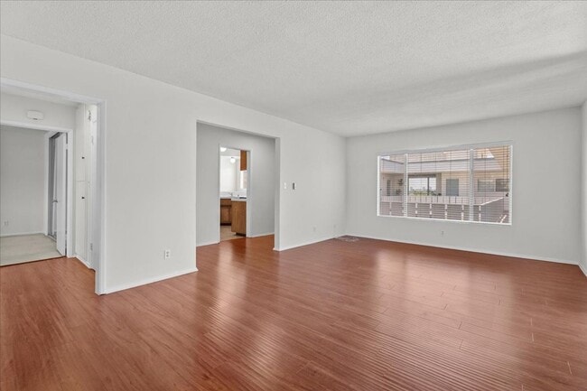 Building Photo - Light-Filled Top Floor Retreat in the Heart of Franklin Village